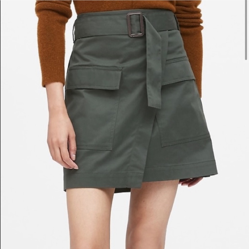 Bannana Republic Utility Skirt